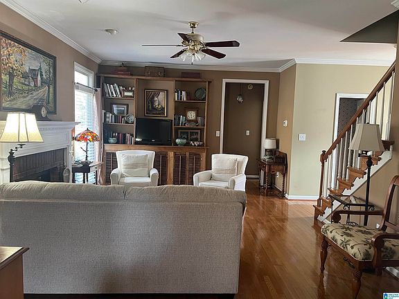 5th image of 6267 Canterbury Rd