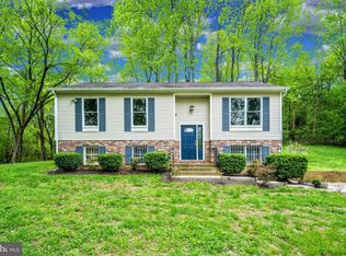 8500 Warren Dr, Pomfret, MD