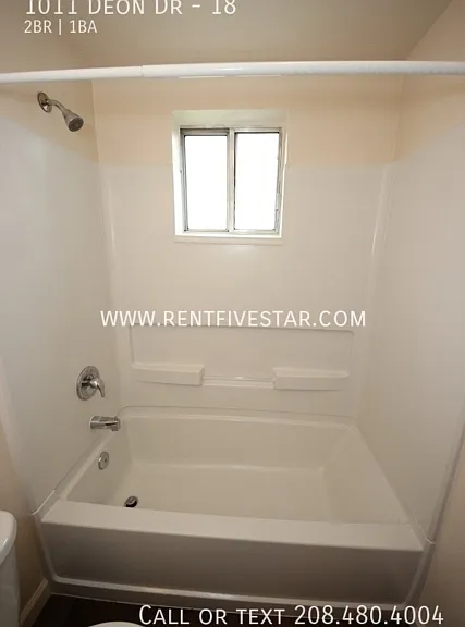 1011 Deon Dr #18 — Photo 8
