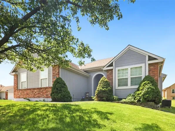 7204 N Cypress Ave, Kansas City, MO 64119