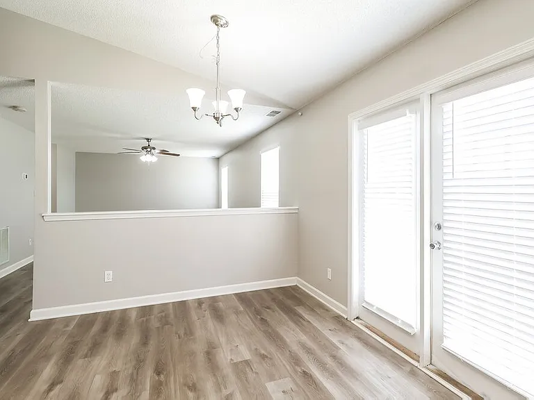 5012 Revelation Way — Photo 7