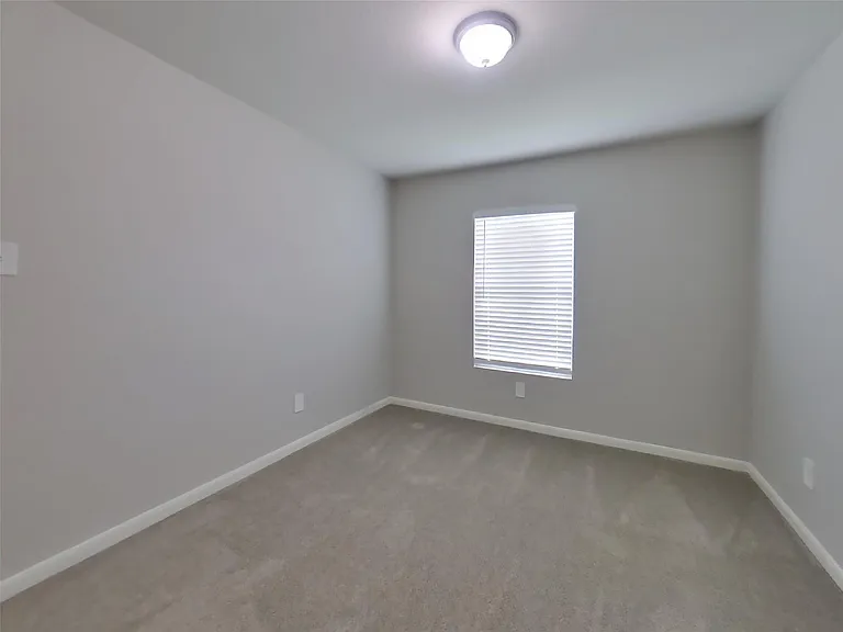 15673 Briar Forest Dr — Photo 11