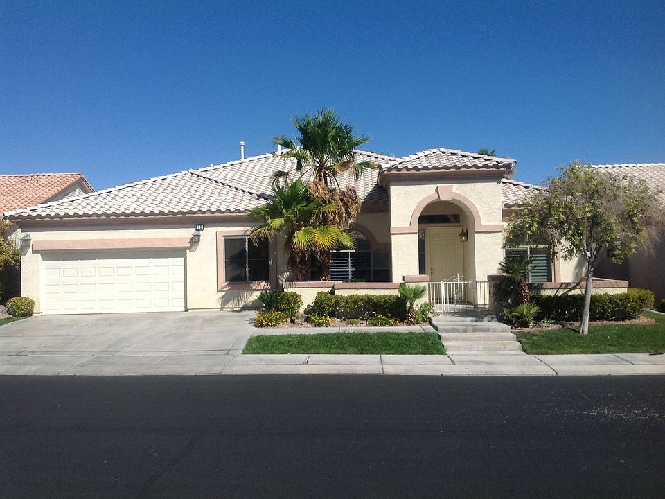 1st image of 62 Sunshine Coast Ln