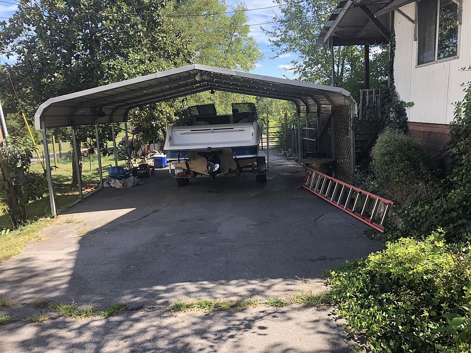 2nd image of 785 Misty Lake Dr