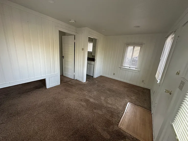 598 Spruce Rd #3 — Photo 6