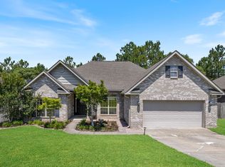 137 Crab Apple Ave, Crestview, FL 32536