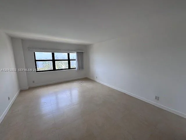 4900 N Ocean Blvd #705 — Photo 11