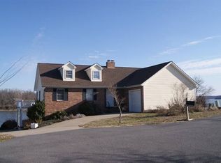 103 Eagle Point Dr, Eddyville, KY 42038