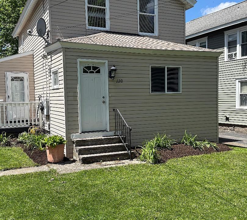 1st image of 120 Woodbine Ave
