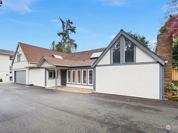 13718 30th Avenue NE, Seattle, WA 98125