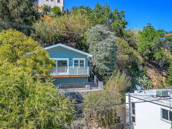 8443 Ridpath Dr, Los Angeles, CA 90046