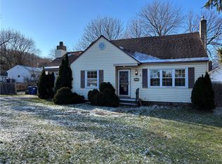 704 S Onondaga Rd, Syracuse, NY 13219