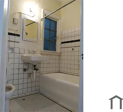1520 Broadway #202 — Photo 6