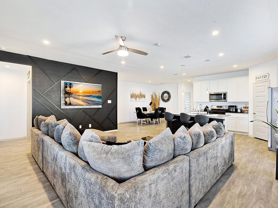 1st image of 9714 Wall St