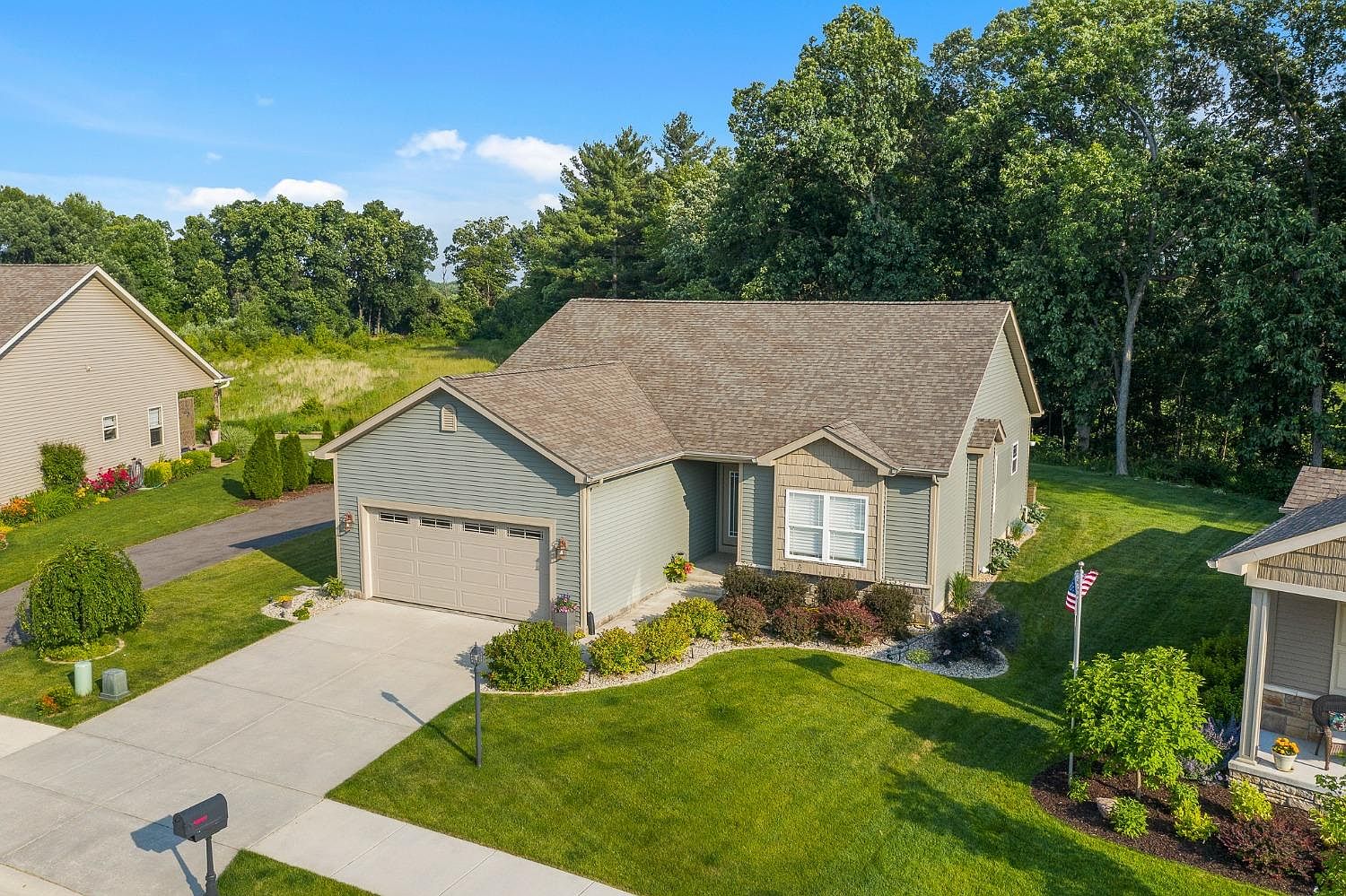 718 Hatch Lake Pkwy, Valparaiso, IN 46385 | MLS #532629 | Zillow