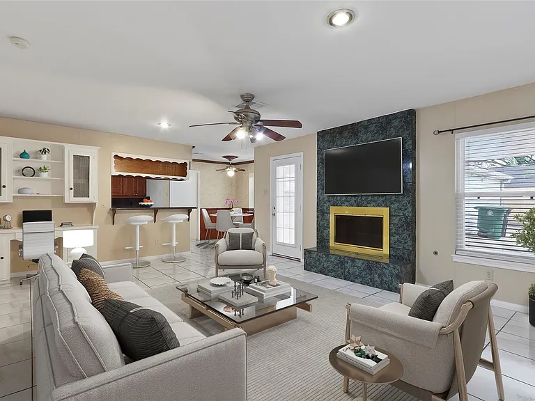 12303 Barryknoll Ln — Photo 5