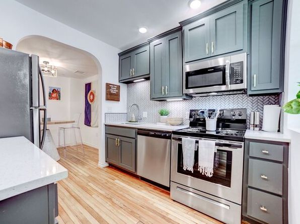 1123 N Main St APT 2