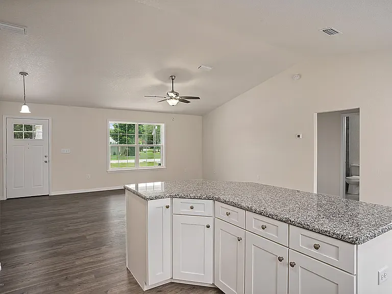 8399 Keesler St — Photo 7