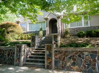 3909 NE Flanders St, Portland, OR 97232