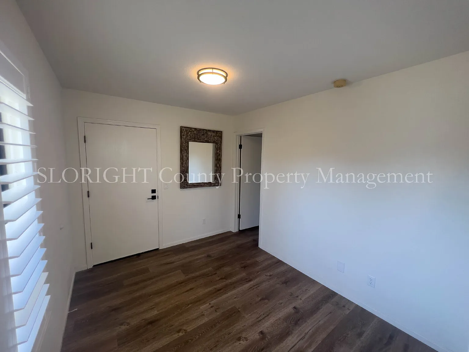 3 bed, 2.0 bath, 1698 sqft, $3,250 — Photo 2