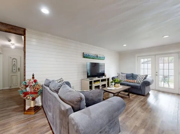 3004 Red Robin Loop #Id1328084p, Bryan, TX 77802