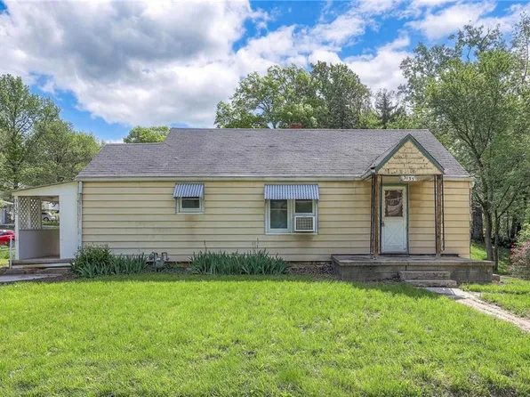 3135 N 57th St, Kansas City, KS 66104