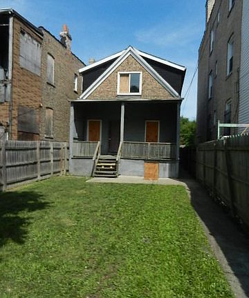 2nd image of 1102 N Lawndale Ave