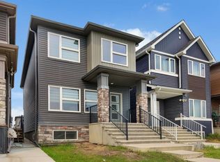56 S Corner Meadows Park NE, Calgary, AB T3N 1J8