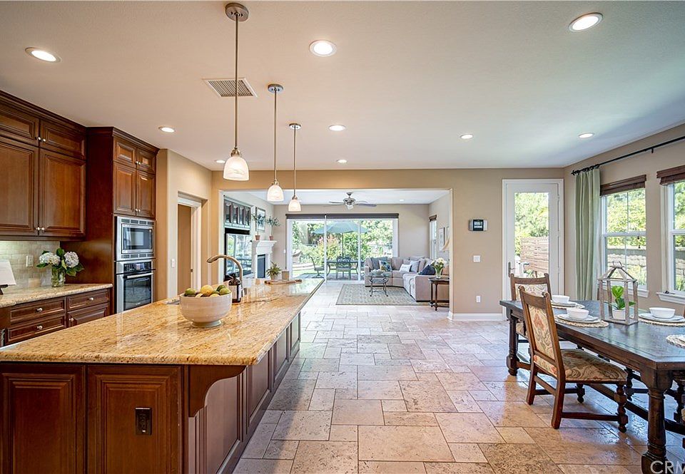 1st image of 62 Summerland Cir