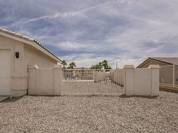 5th image of 3200 Sheik Dr