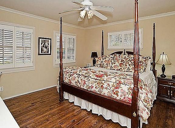 5th image of 5877 Elderwood Dr