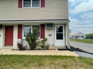 1079 Schwanger Rd, Elizabethtown, PA 17022