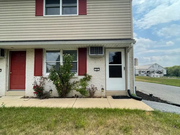 1079 Schwanger Rd, Elizabethtown, PA 17022