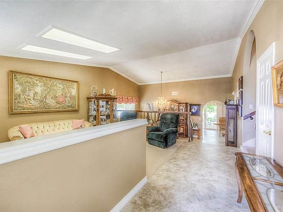 5th image of 24111 Kathy Ave