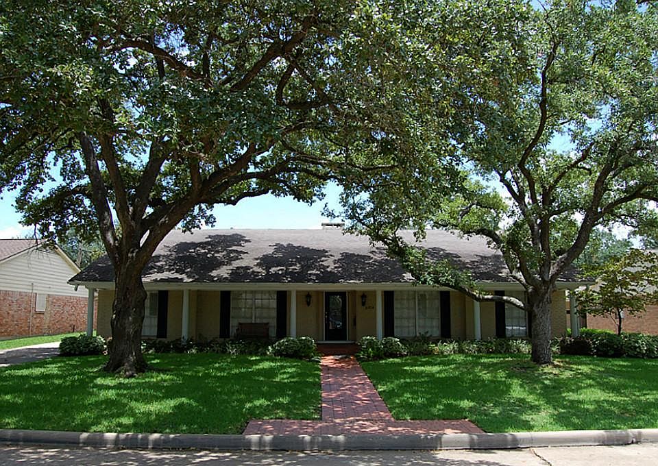 1st image of 6234 Lynbrook Dr