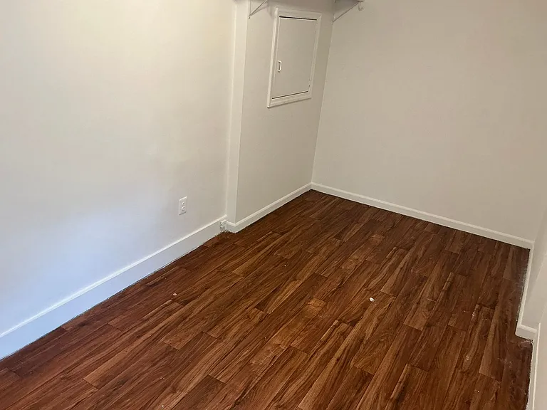 2768 Vauxhall Rd — Photo 5