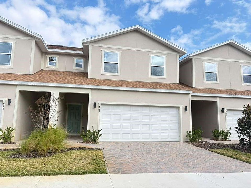 1st image of 925 LAKEFRONT VILLAGE DRIVE