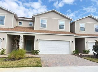 925 Lakefront Village Dr, Clermont, FL 34711