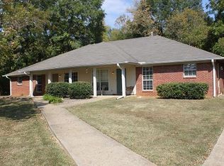 1840 W Jackson St, Tupelo, MS 38801