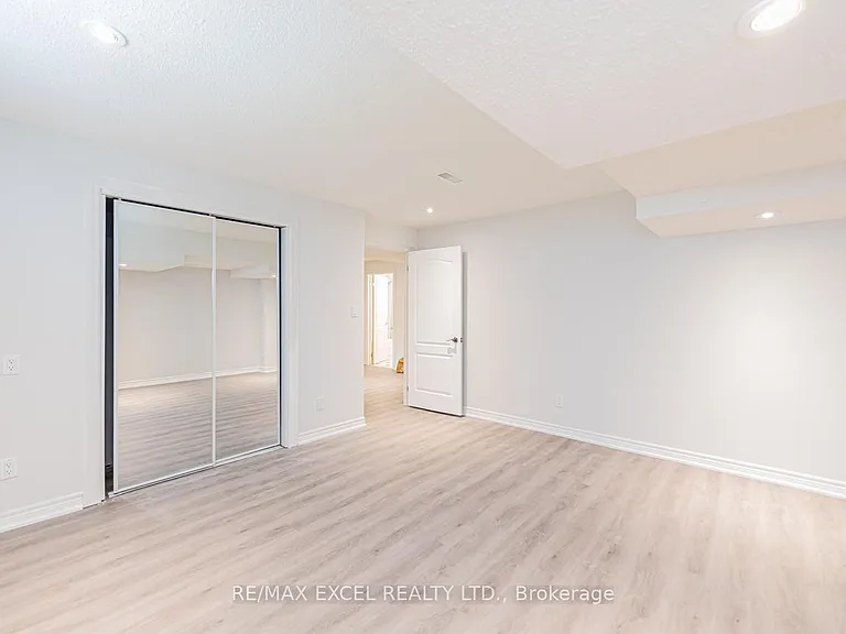68 Direzze Ct #BASEMENT — Photo 6