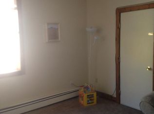 60 Hawkins St APT B, Derby, CT 06418