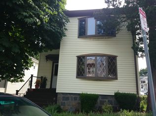 30 Train St, Dorchester, MA 02122