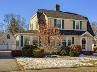 105 Luce St, Lowell, MA 01852