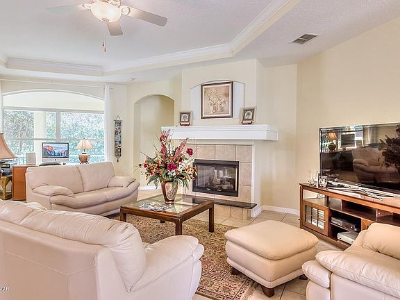 4th image of 102 Lakebluff Dr