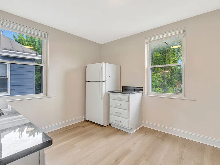 2758 Minot Ave #2 — Photo 25