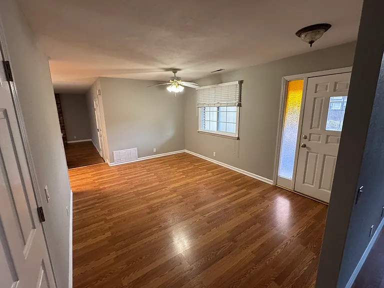 1055 Byers St — Photo 5
