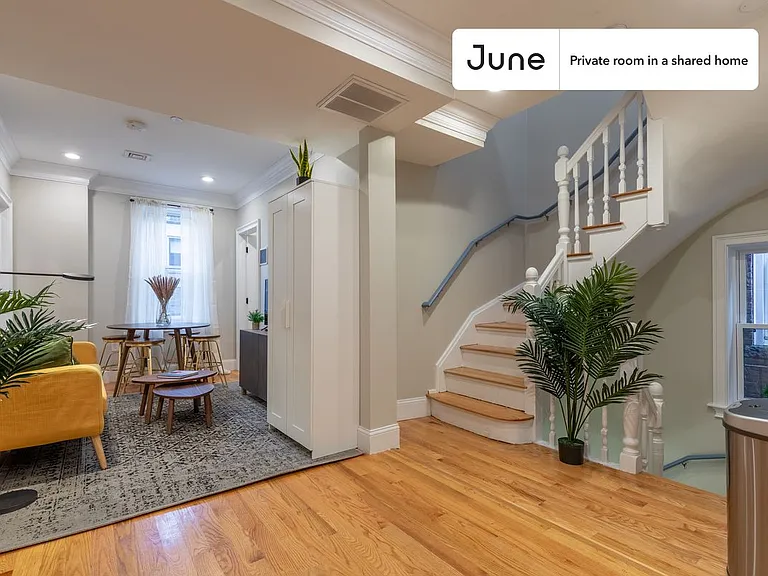 33 N Margin St #B — Photo 5