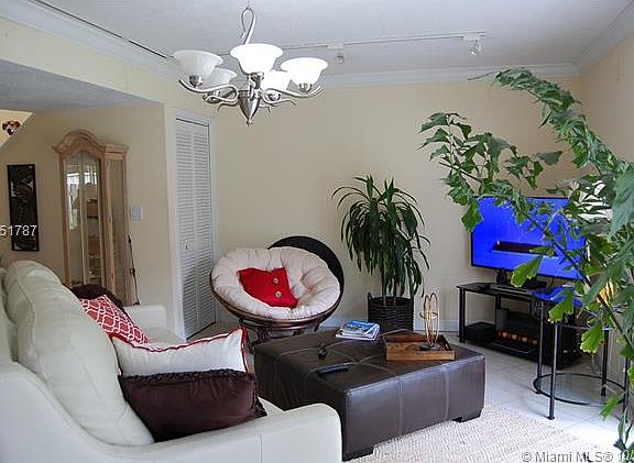 2nd image of 8149 Lagos De Campo Blvd