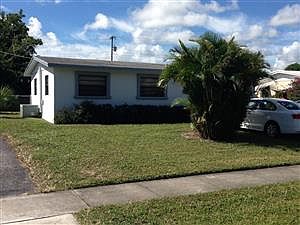 2nd image of 1422 7th St