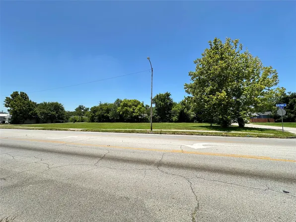 414 W Main St, Baytown, TX 77520